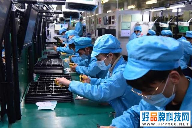 疫情下OPPO造手机也造口罩，日产几十万片买不到零部件自己造
