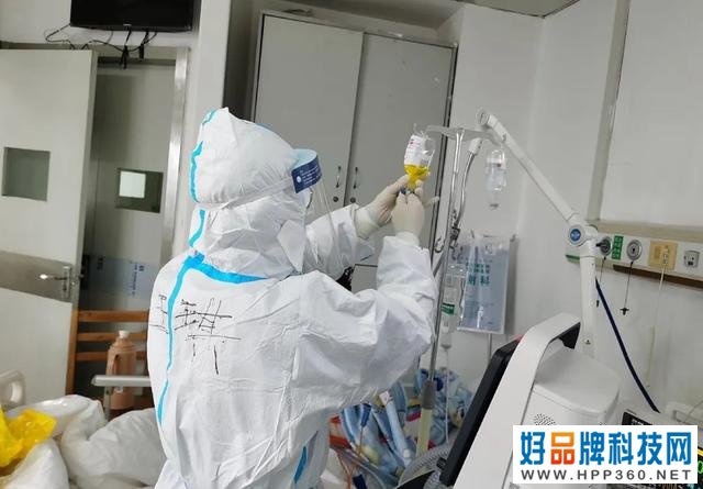 马云赴火锅之约，和美女护士深情对唱，称下辈子“嫁”安徽