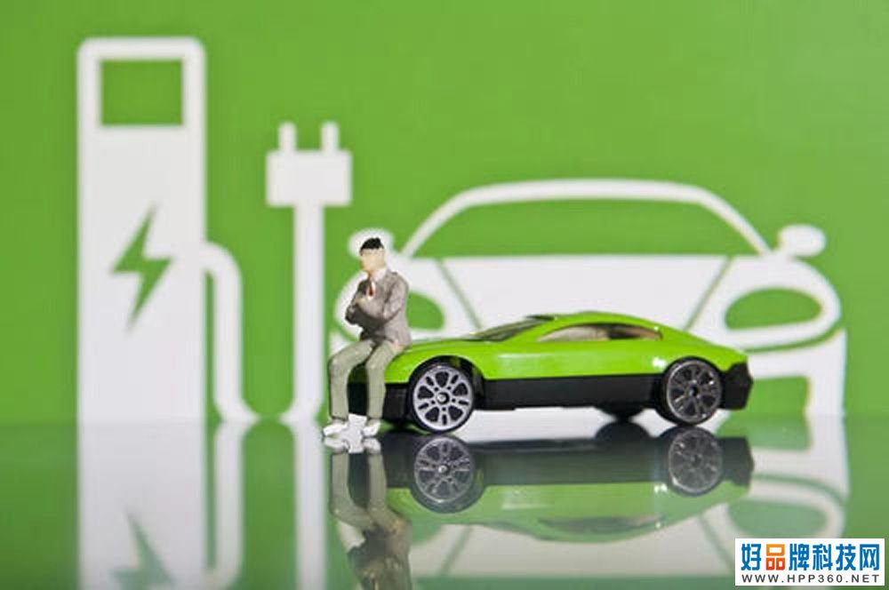 “年轻人的第一辆电动车”快来了？小米可能更需要一个新故事