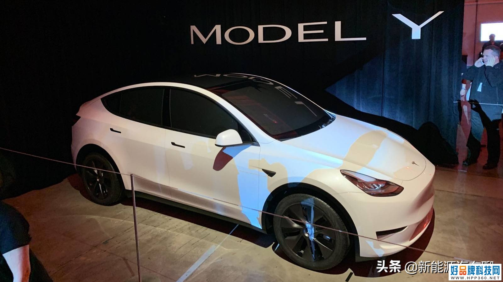 还没有退潮就开始裸泳！特斯拉“自动驾驶骗局”逐渐浮出水面