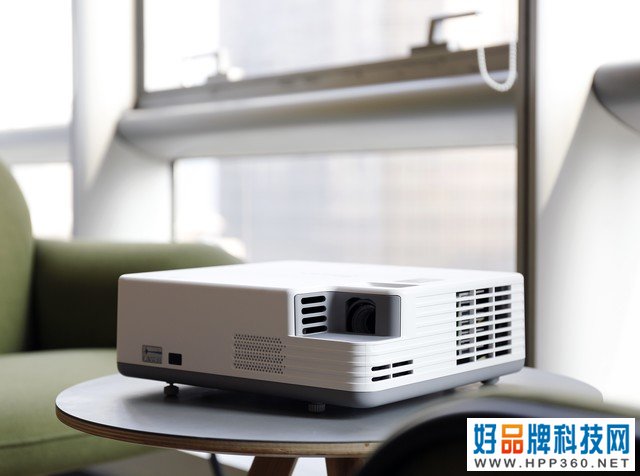 激光/高亮/智能化 索诺克长江系列商务投影评测 