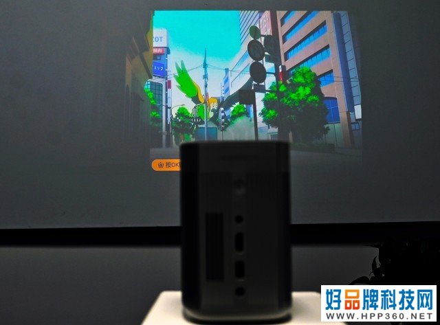 极米 NEW Play 特别版评测：好看又好玩 让你握住美好时光 