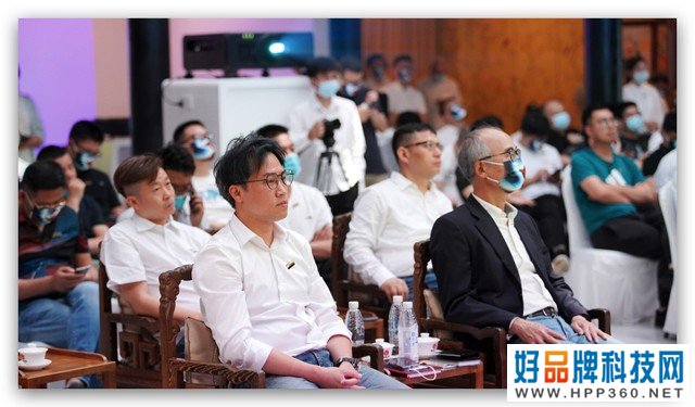 智慧之光 智绘未来——2021年奥图码520新品发布会 