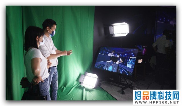 智慧之光 智绘未来——2021年奥图码520新品发布会 