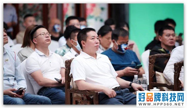 智慧之光 智绘未来——2021年奥图码520新品发布会 