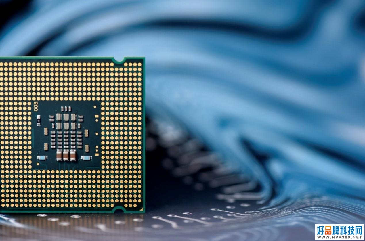 石墨烯芯片、2nm、1nm相继突破，中国院士：55nm才是当下关键