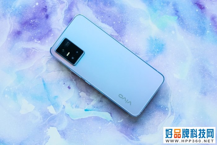 自拍新体验：最自然的自己有多好看？vivo S10 Pro上手简评