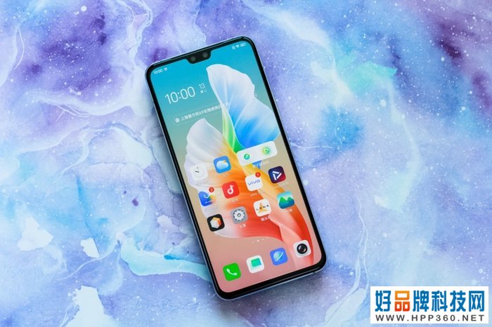 自拍新体验：最自然的自己有多好看？vivo S10 Pro上手简评