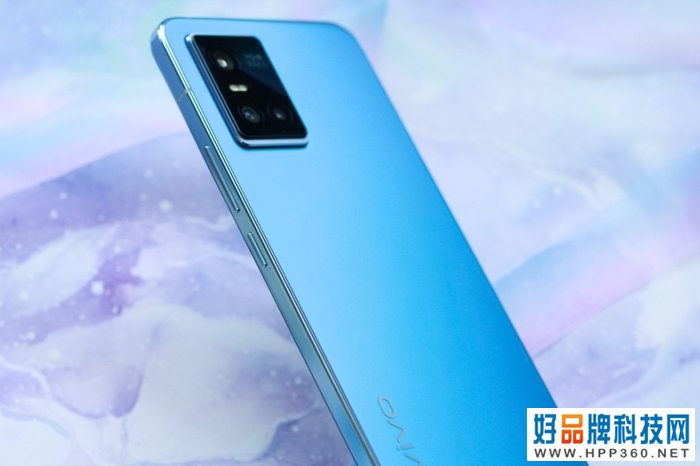 自拍新体验：最自然的自己有多好看？vivo S10 Pro上手简评