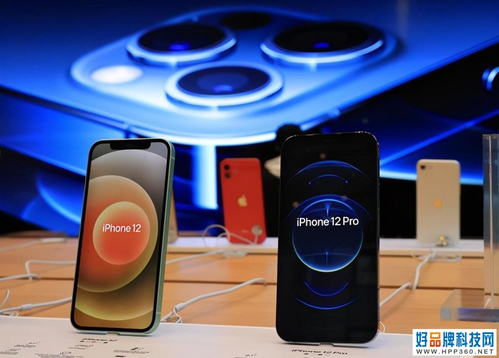 嘴上喊着要支持“国产手机”，发了工资却买了iPhone12，很真实
