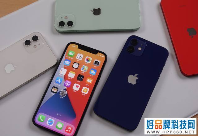 终于知道为什么懂行的人买iPhone 12，都会选256GB版本了