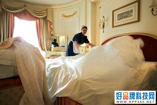一个摄像头百人在线看 你的私生活可能正在被直播