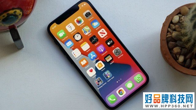 跌破4000元 iPhone 12现在值得出手?