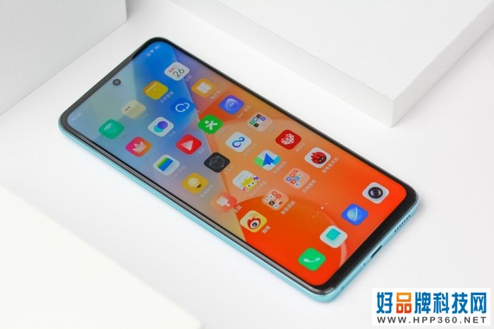 全“芯”高能vivo T1评测：让玩乐实力尽情绽放