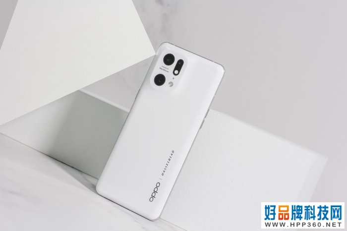 五一出游还带着“长枪大炮”？这些手机就能搞定
