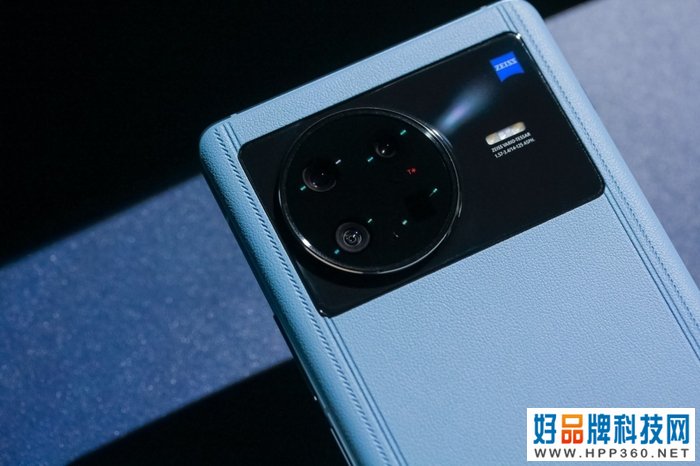 五一出游还带着“长枪大炮”？这些手机就能搞定