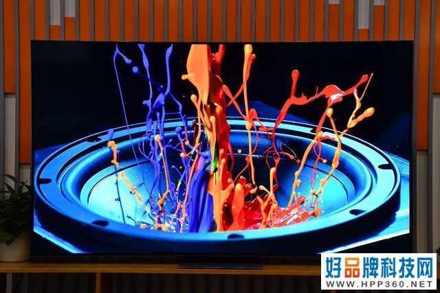 画质价格双"王炸" TCL Mini LED电视Q10G深度体验 