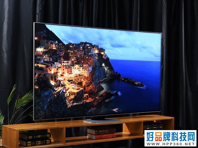 引领大屏画质革命 三星QN85B电视评测 