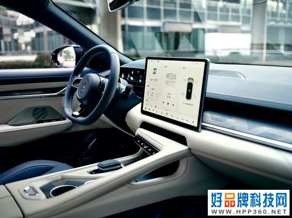 极氪001迎来8155智能座舱计算平台，老用户免费升级！