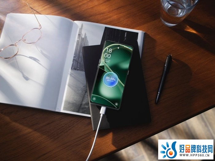 适合学生用的手机推荐：Pro级影像+Pro级性能 OPPO Find X6