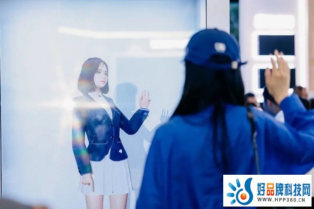 透明Micro LED首次亮相！利亚德新品惊艳InfoComm展