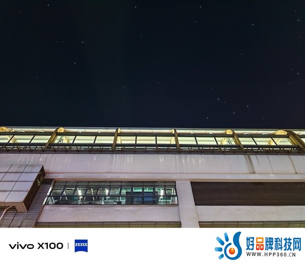 首发天玑9300旗舰芯，vivo X100带来满分旗舰体验