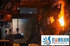 制造业数智化绿色化在即 GenAI大小模型如何破解转型密码？