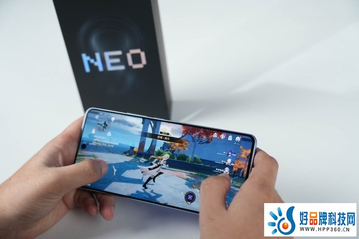 iQOO Neo9系列正式发布 天玑9300旗舰双芯 2299元起售