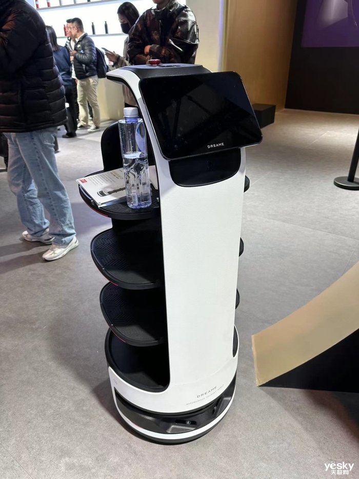 AWE2024：追觅推出一站式洗地机、家庭智能清洁中心