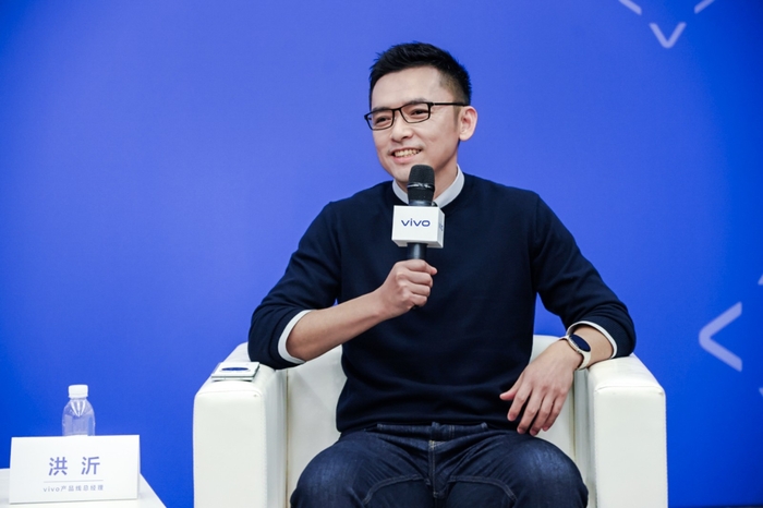 　　专访vivo黄韬：X Fold3引领行业的背后，把研发团队逼到极限